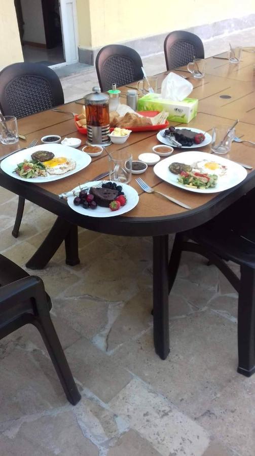 Bonjour House Otel Erivan Dış mekan fotoğraf