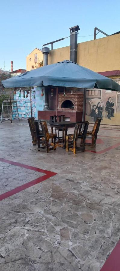 Bonjour House Otel Erivan Dış mekan fotoğraf